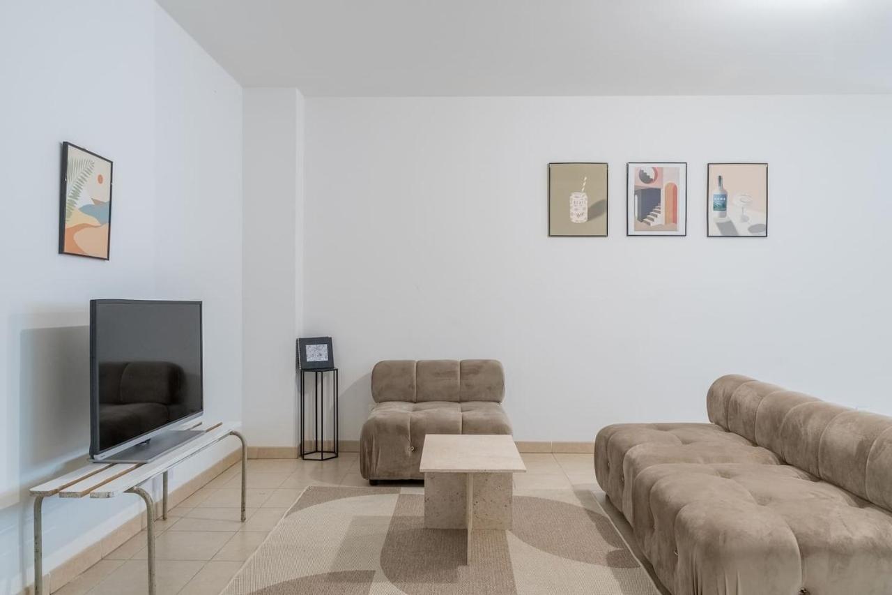 T2 Panier Avec Loggia Apartment Marseille Luaran gambar